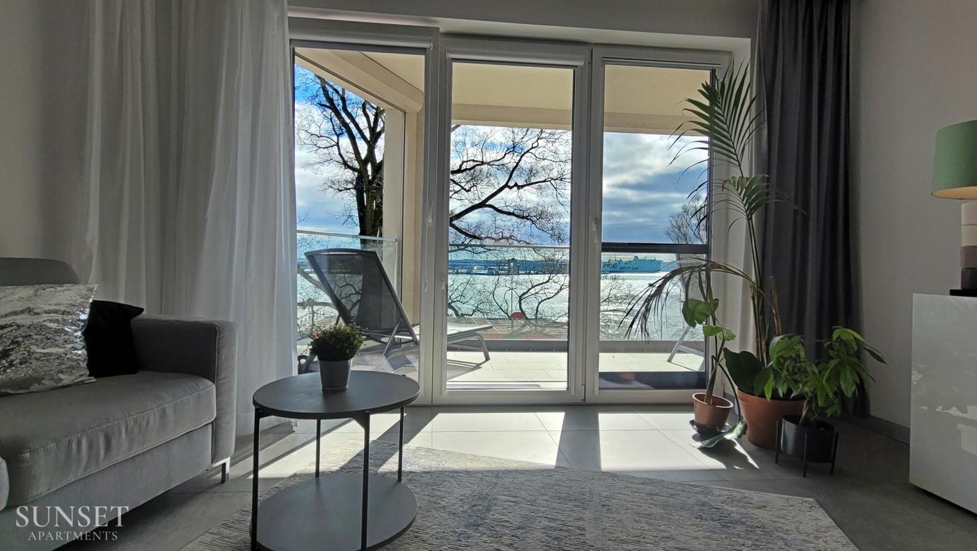 Sunset Apartments - Flotylla. Widok Na Port + Parking. Свиноуйсьце Экстерьер фото