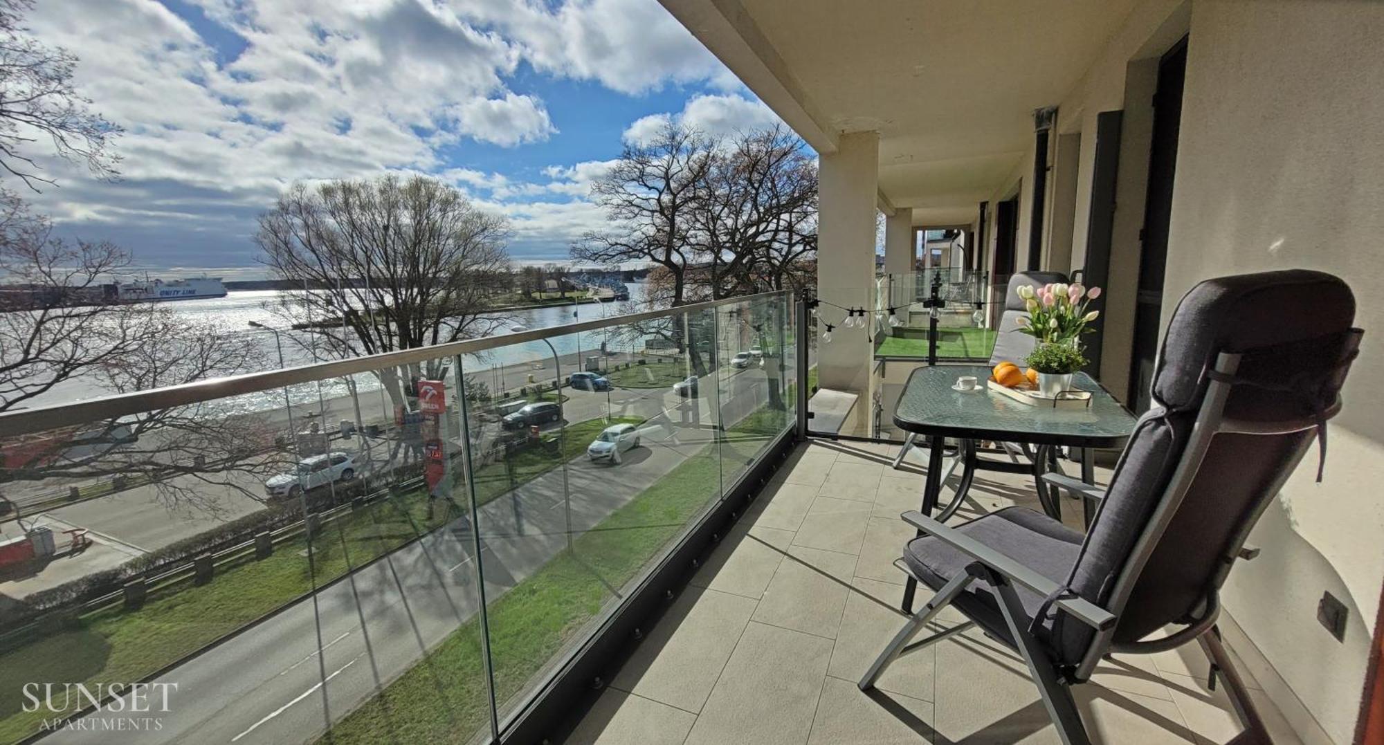 Sunset Apartments - Flotylla. Widok Na Port + Parking. Свиноуйсьце Экстерьер фото
