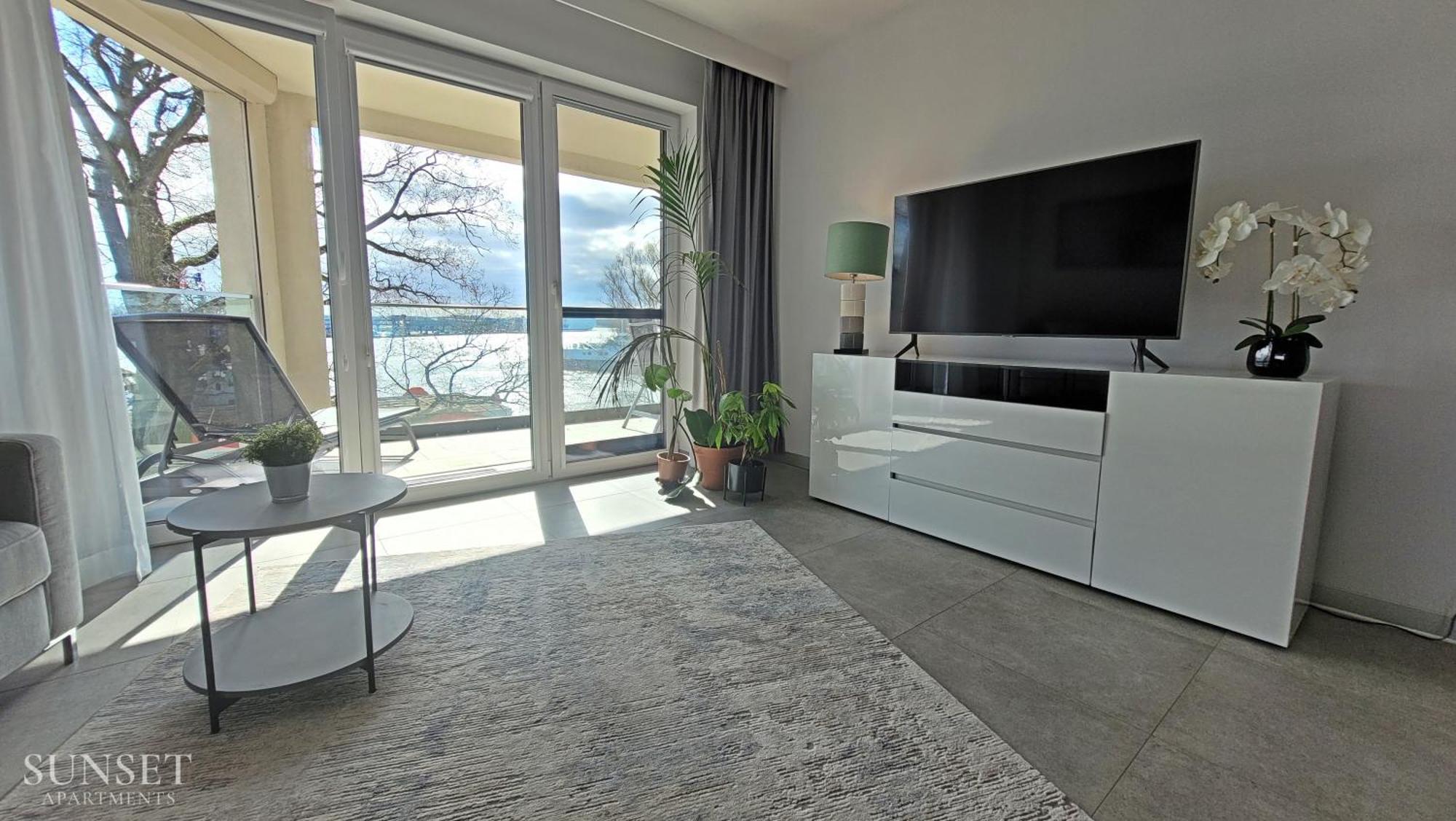 Sunset Apartments - Flotylla. Widok Na Port + Parking. Свиноуйсьце Экстерьер фото