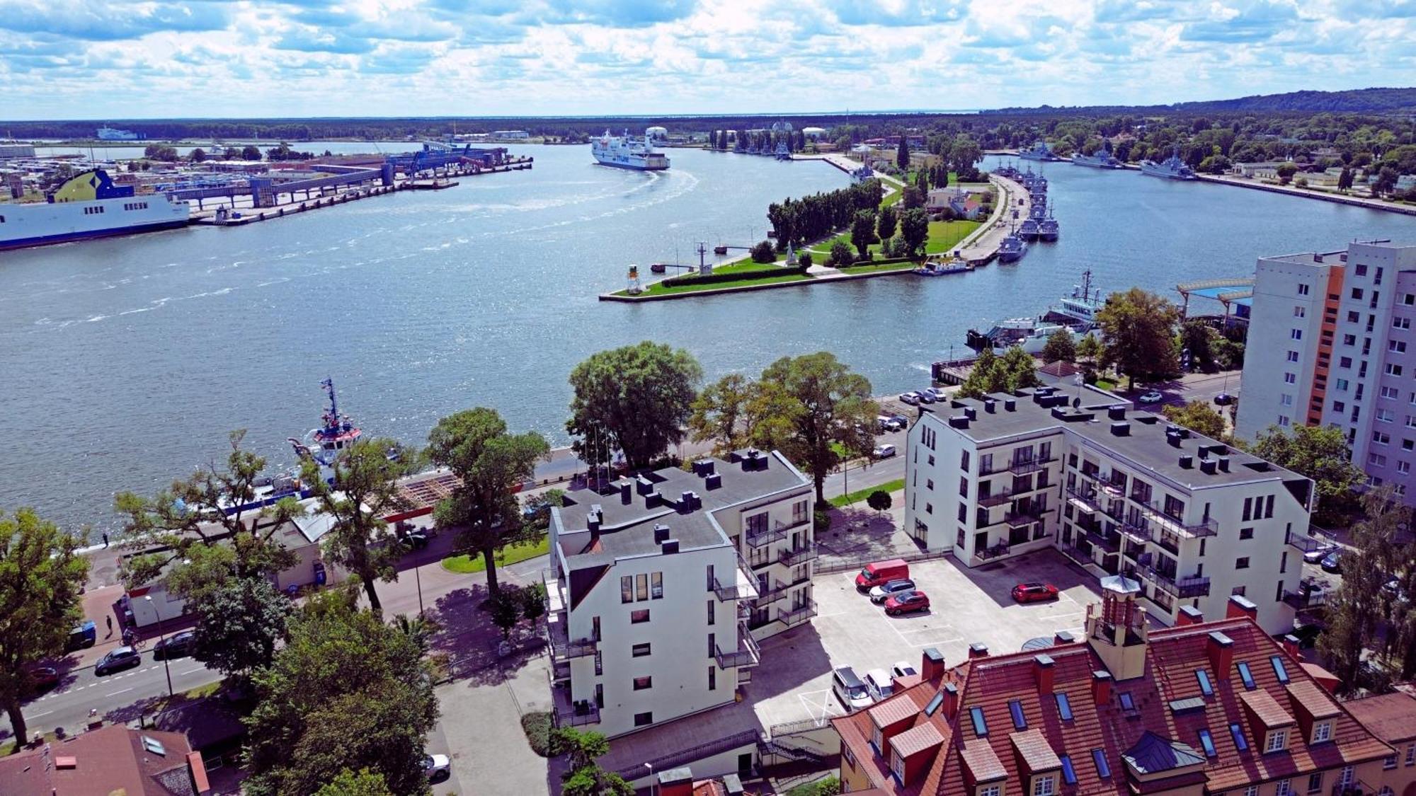 Sunset Apartments - Flotylla. Widok Na Port + Parking. Свиноуйсьце Экстерьер фото